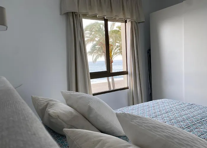 Apartamento Las Mimosas Beach 2